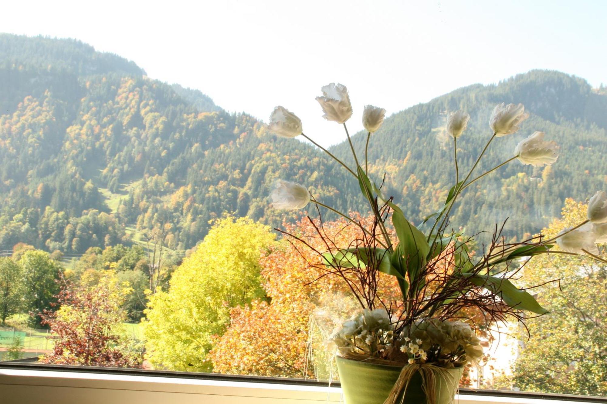 Hotel Garni Entstrasser Kitzbühel Exterior foto